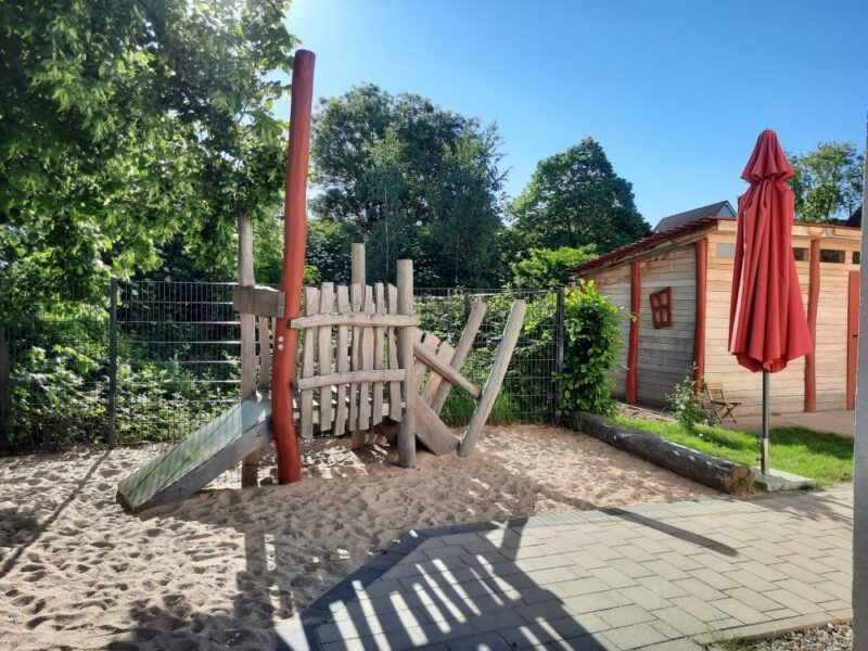 Neuanlage Spielplatz in der Kita Villa Kunterbunt in Eppelheim